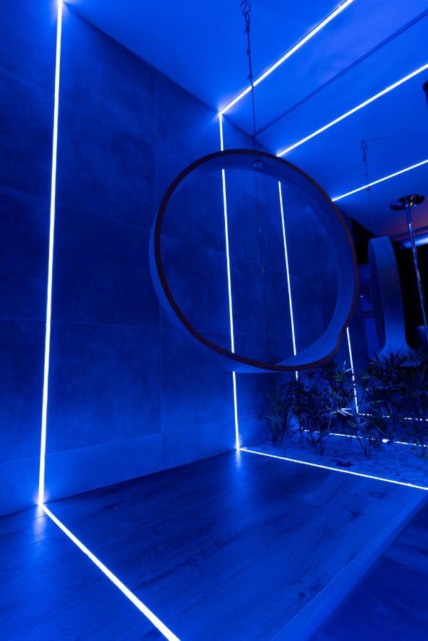 Les Secrets Rooms - Bonneval - Love Room - Spa Et Hammam Privatif Екстериор снимка